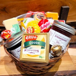 Cheese Basket "A Favorite" Cheese Basket "A Favorite"